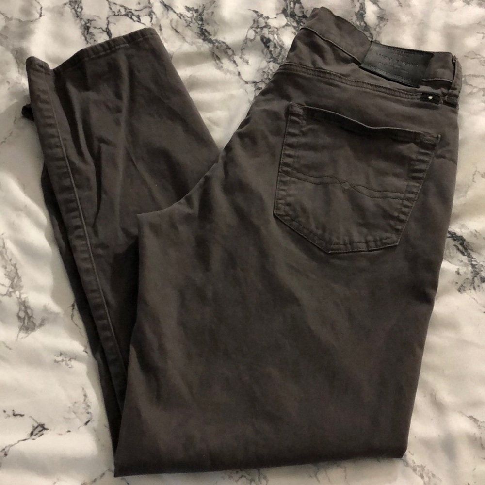 LUCKY BRAND JEANS